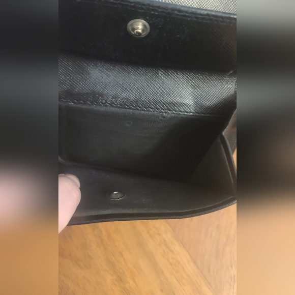 Prada Nylon and Saffiano Leather Black wallet with silver hardware authentic - Picture 6 of 11